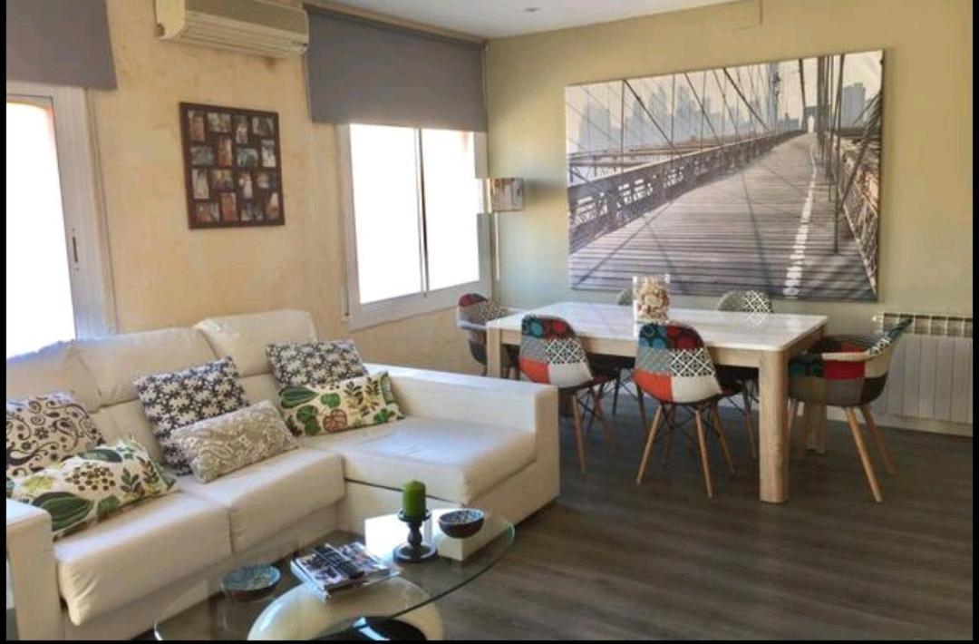 Habitacion A 15 Minutos De Barcelona バダロナ エクステリア 写真
